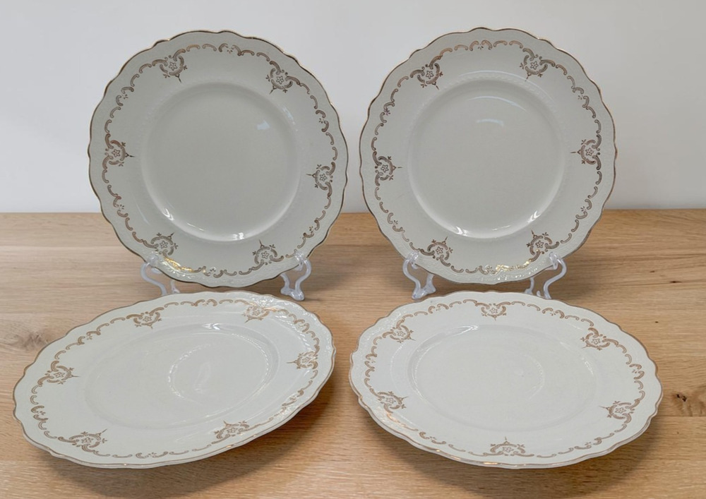 Johnson Bros JB1276 Set of 4 Salad Plates 8 7/8" Gold Scroll England 1950s